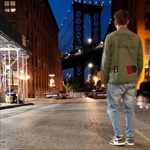 Meet your Posher, Nikolas